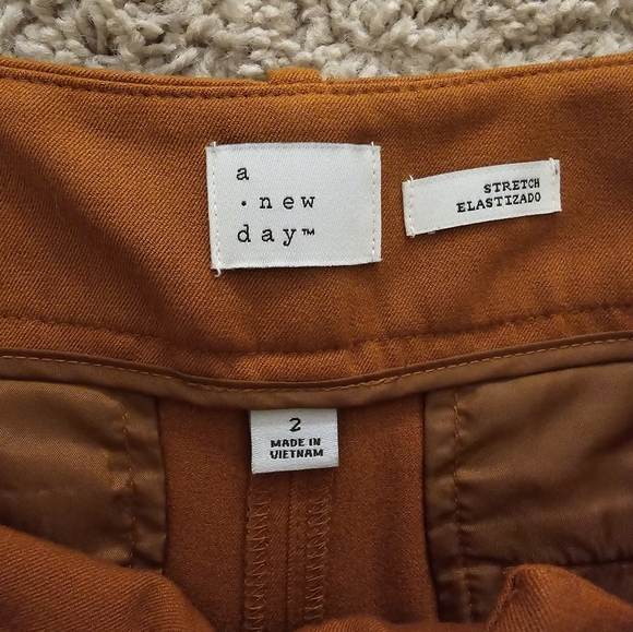 A New Day Wide Leg Slacks - Picture 4 of 6